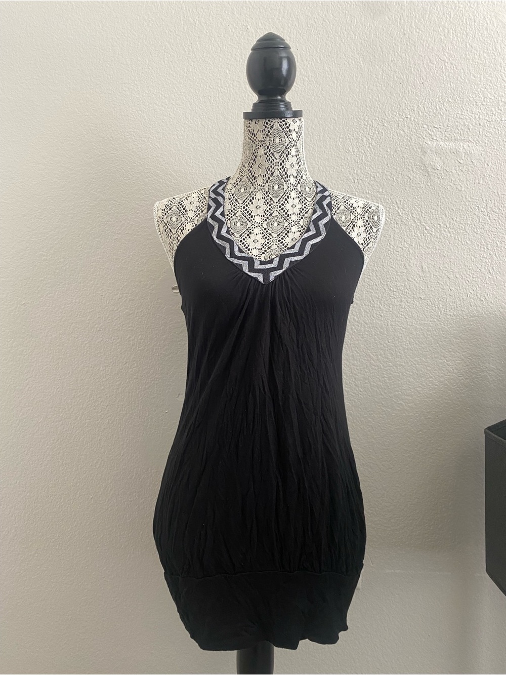 Charlotte Russe Black Sleeveless top